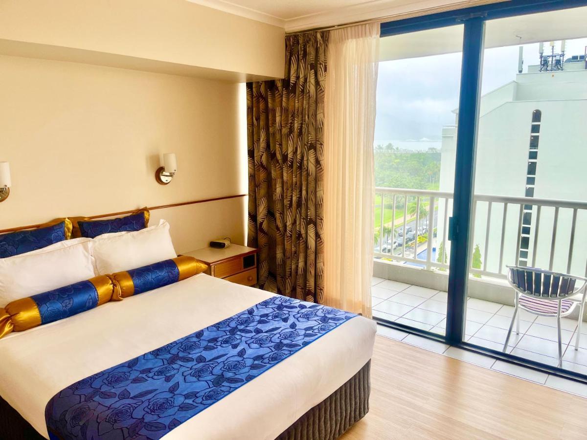 Acacia Court Hotel Кернс Екстер'єр фото
